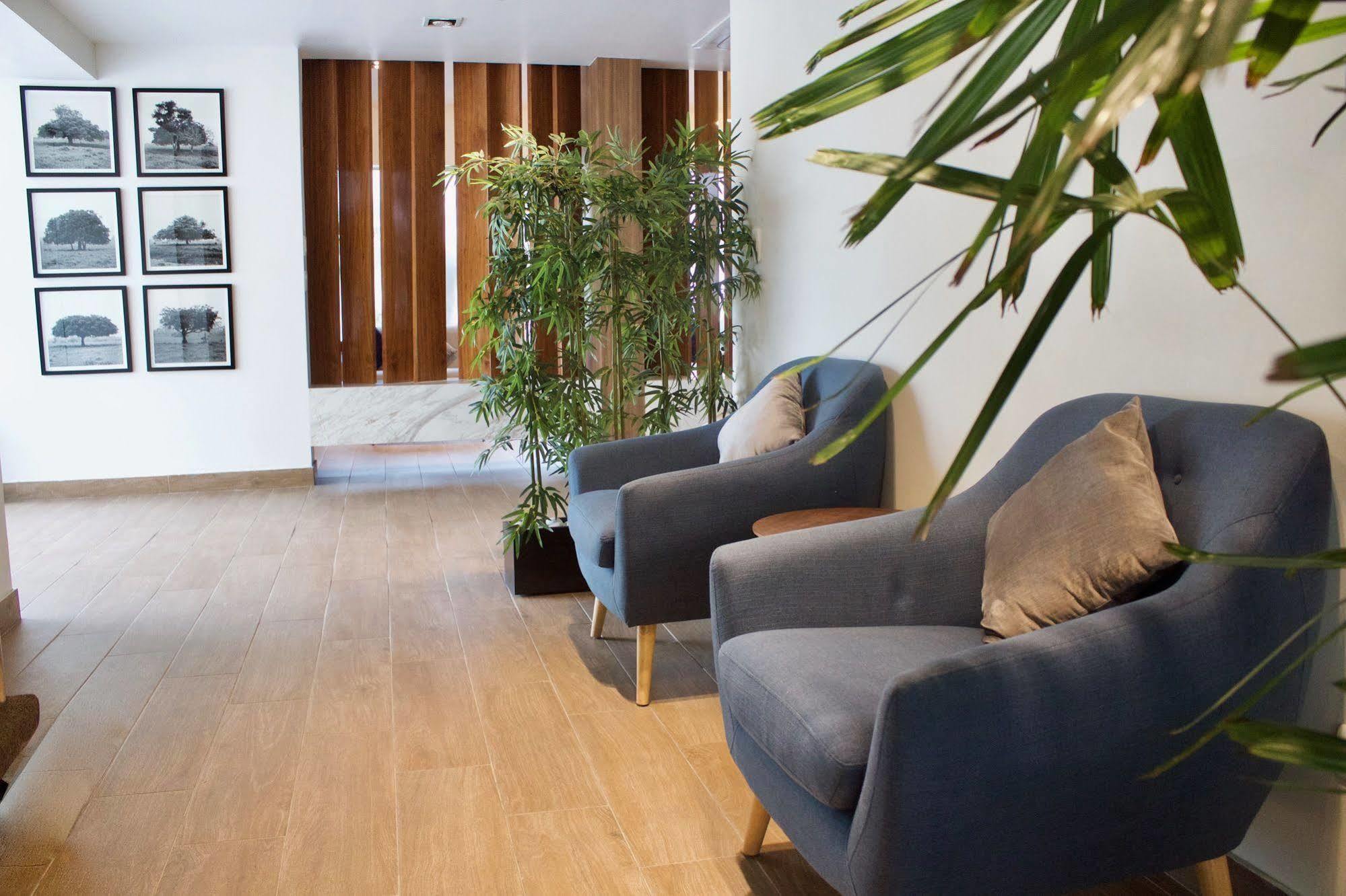 Hotel Habitat 3*